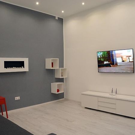 Kiraly Art Apartment Boedapest Buitenkant foto