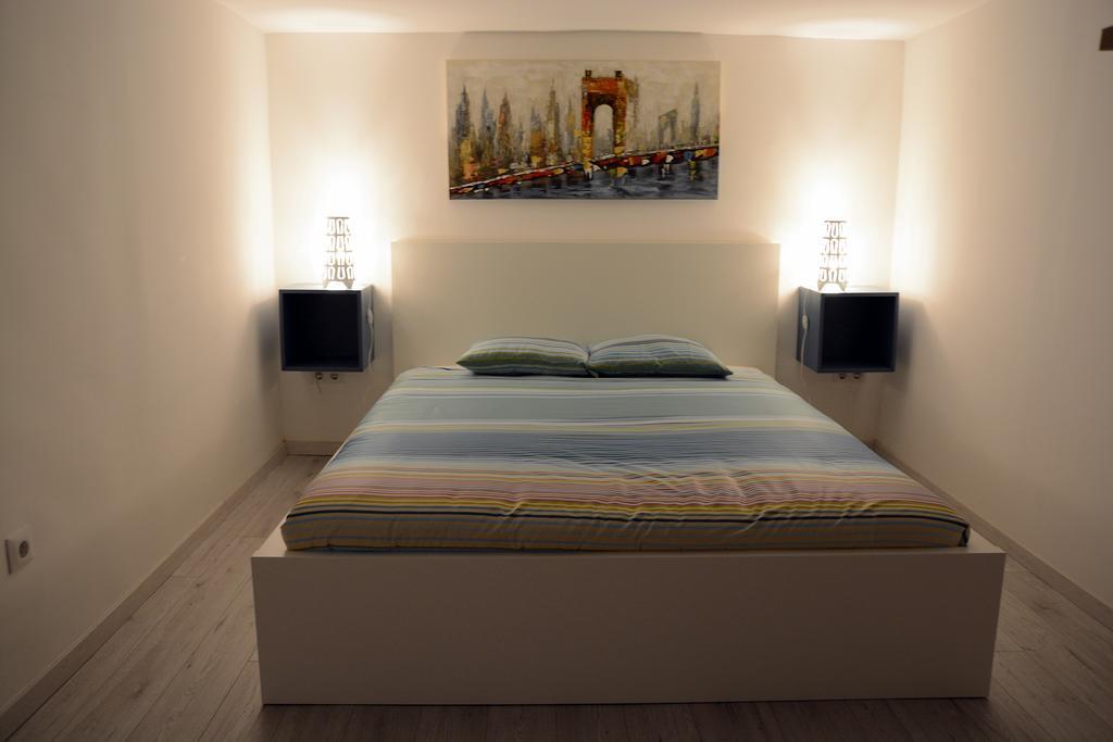 Kiraly Art Apartment Boedapest Buitenkant foto